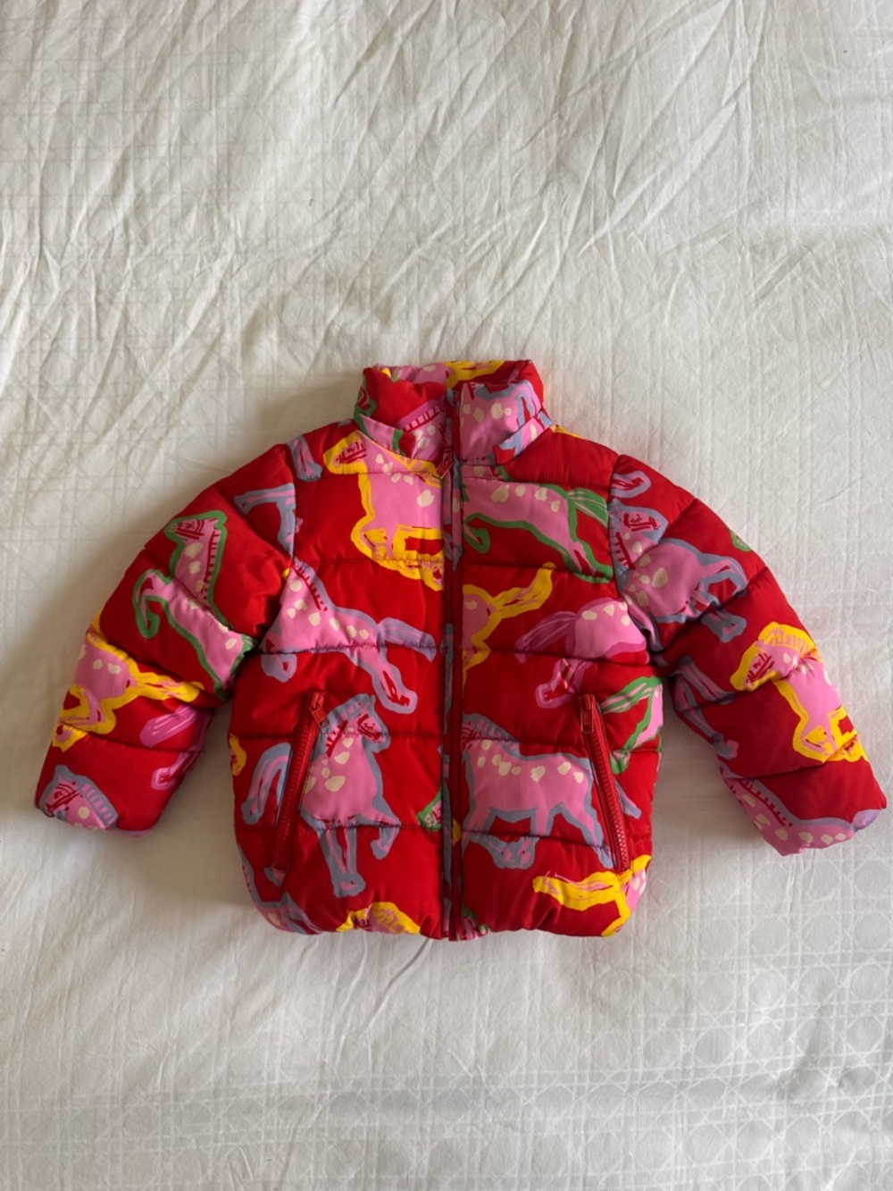 Stella McCartney Kids Red Painted Horses Print Puffer Jacket size 3 years - Picture 2 of 6